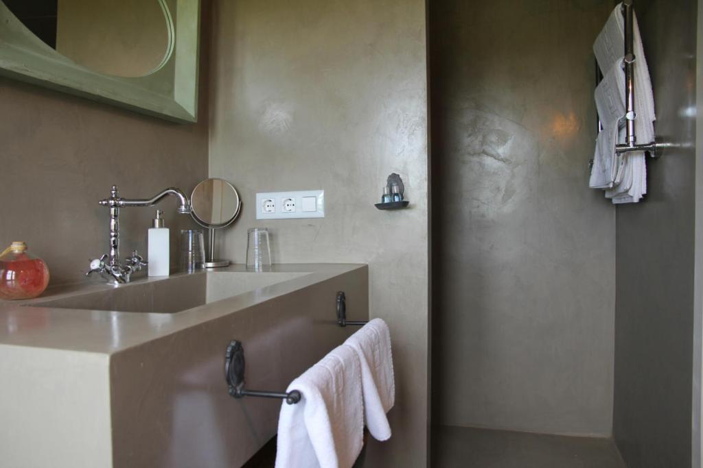Hostal Nou De Crespiá Pokój zdjęcie