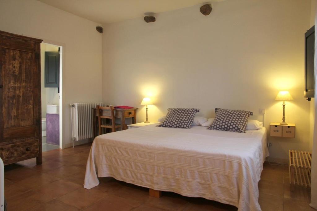 Hostal Nou De Crespiá Pokój zdjęcie