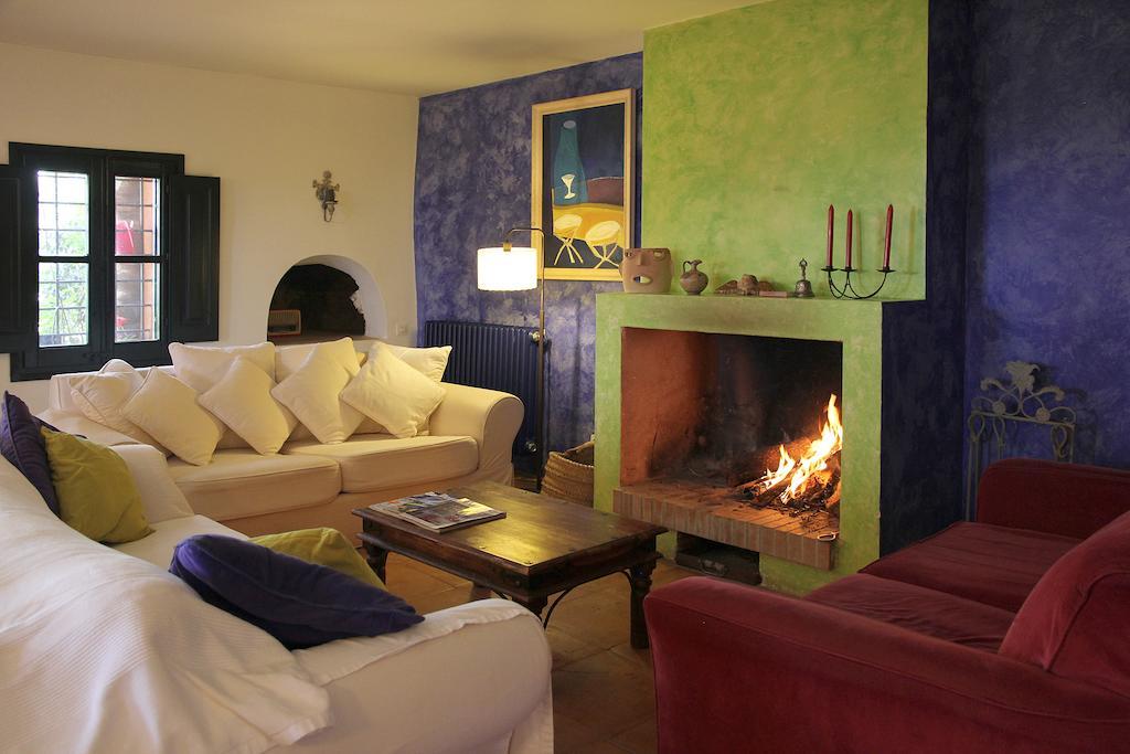 Hostal Nou De Crespiá Zewnętrze zdjęcie