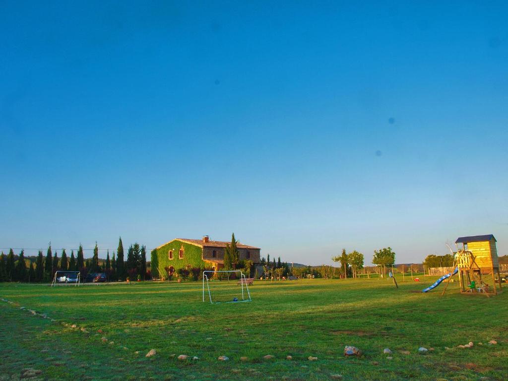 Hostal Nou De Crespiá Zewnętrze zdjęcie