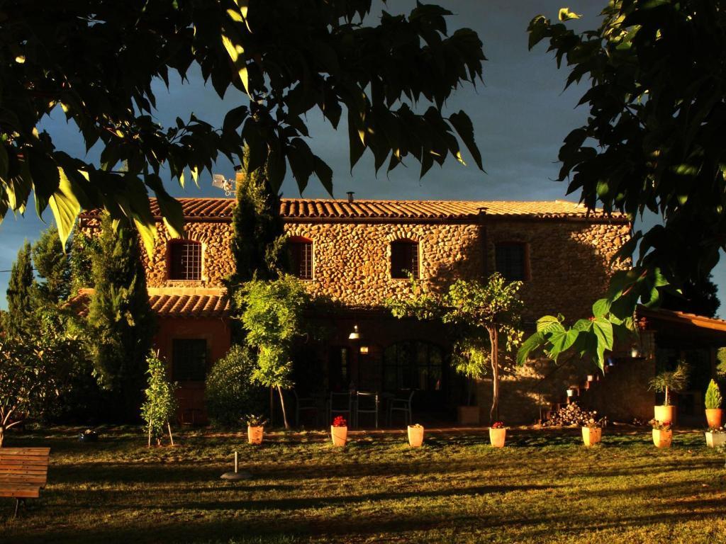 Hostal Nou De Crespiá Zewnętrze zdjęcie